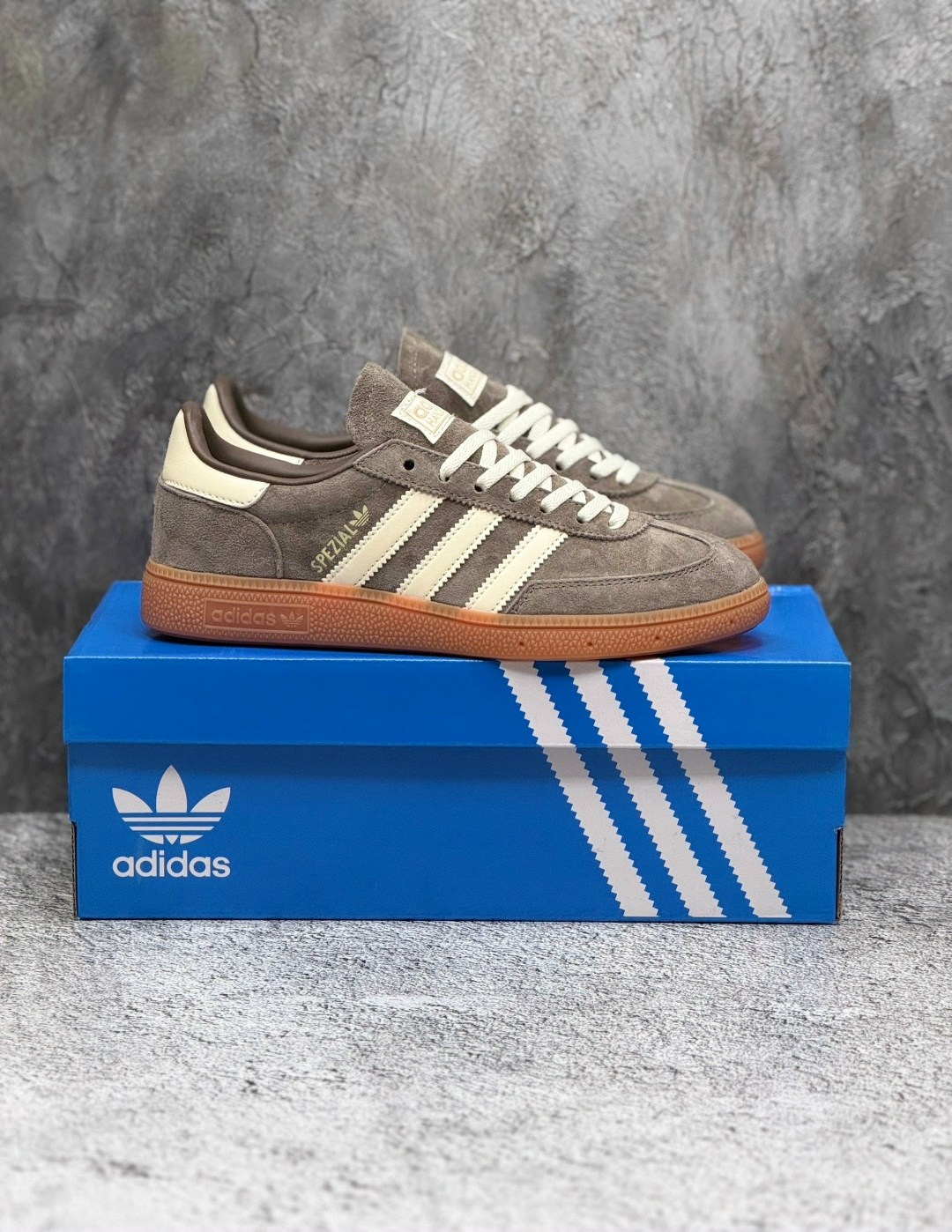 кроссовки adidas spezial,кроссовки adidas originals handball spezial,кроссовки adidas handball spezial,adidas коричневые замшевые кроссовки spezial для женщин,кроссовки адидас originals spezial og adi