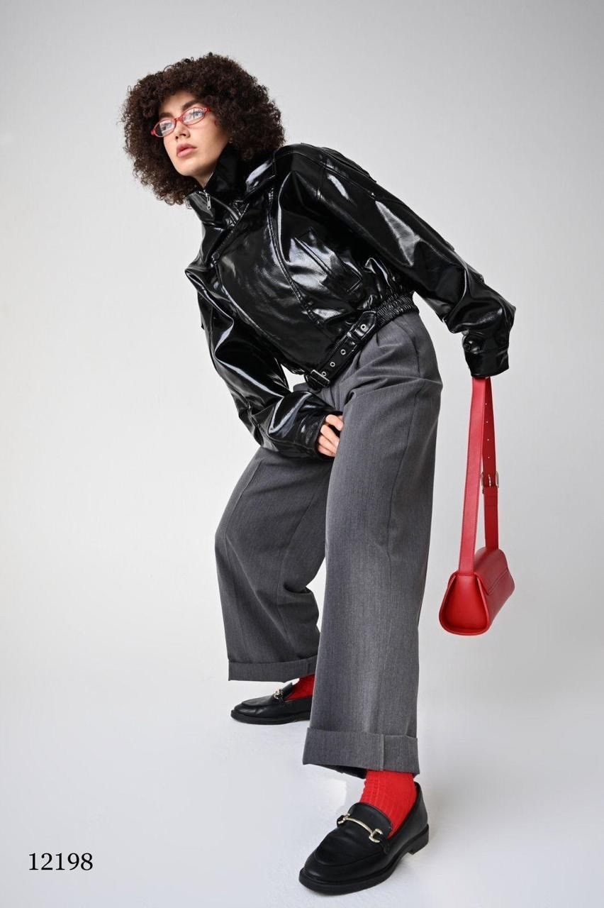 куртка стильная,куртка из экокожи,кожаная куртка,женская кожаная куртка,куртка бомбер