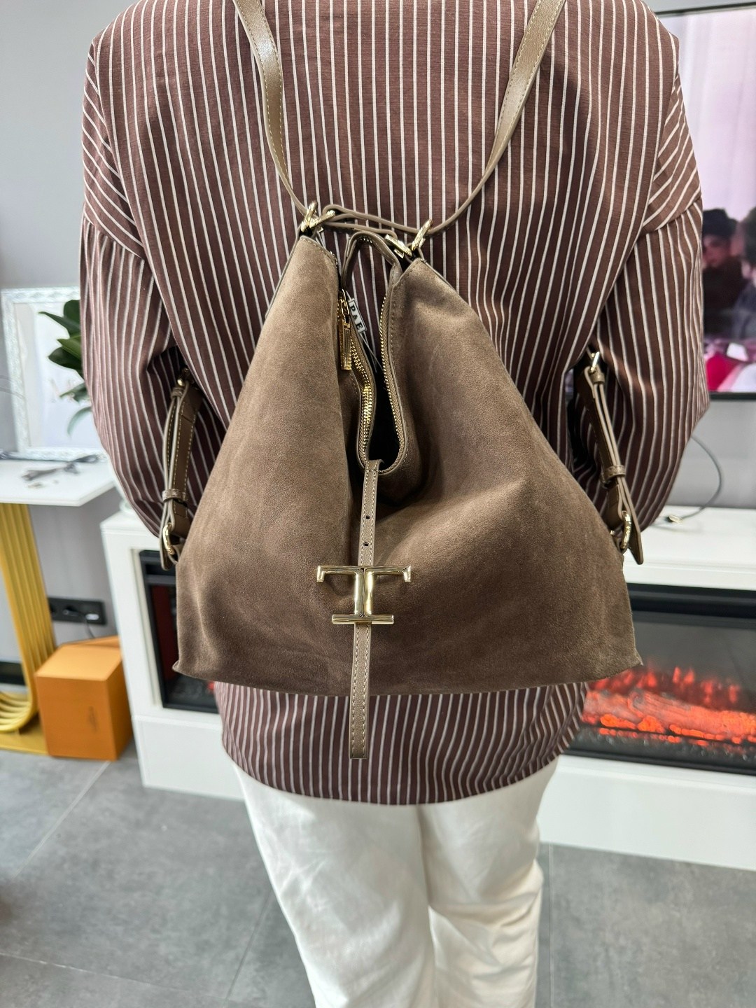 замшевая сумка,замшевая сумка женская,сумка замшевая натуральная женская,сумка женская натуральная замша черная,модные замшевые сумки