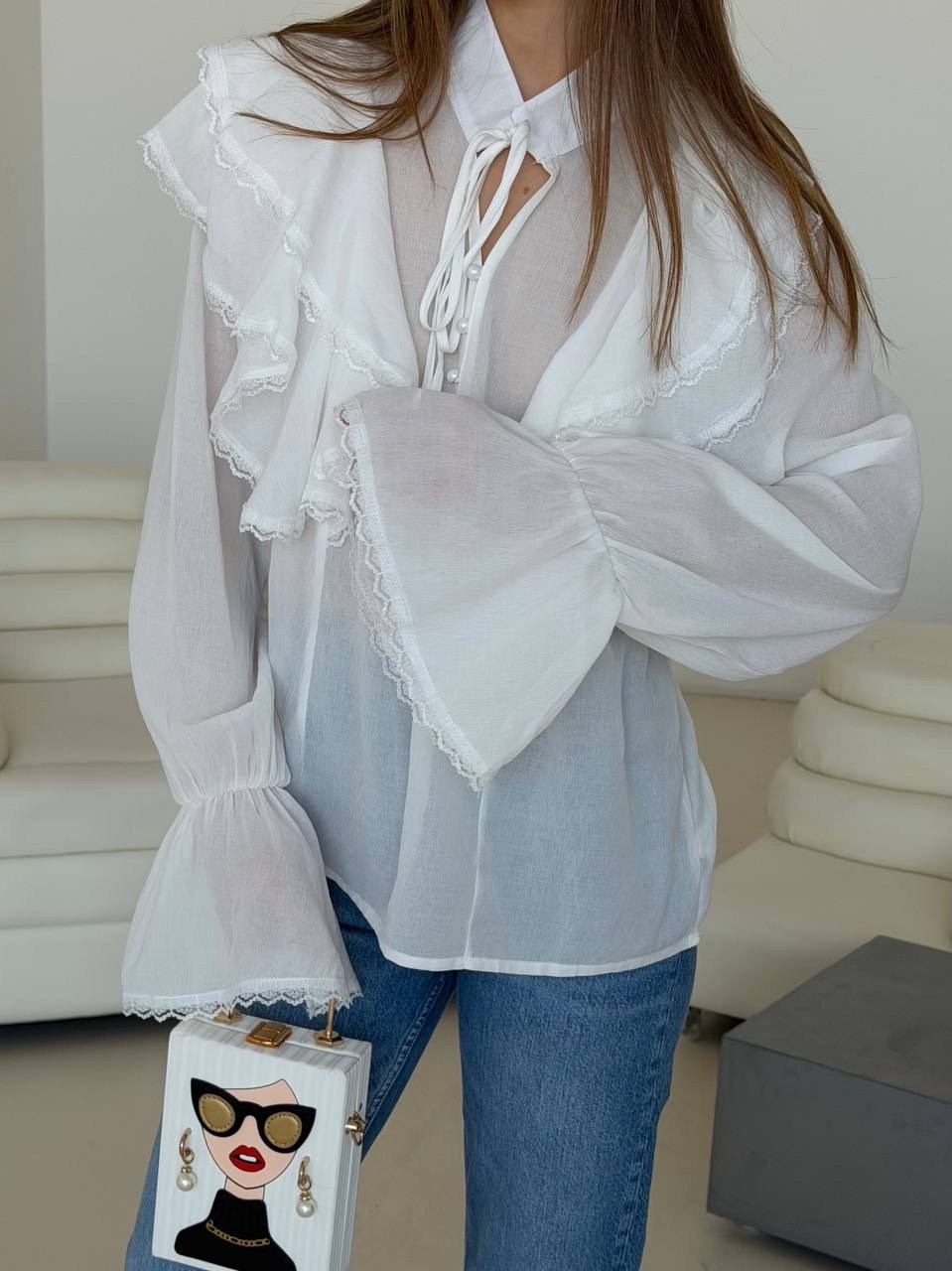 блузка с оборками,блузка с рюшами для женщин,прозрачная блузка с рюшами,белая блузка с рюшами,блузка в стиле бохо