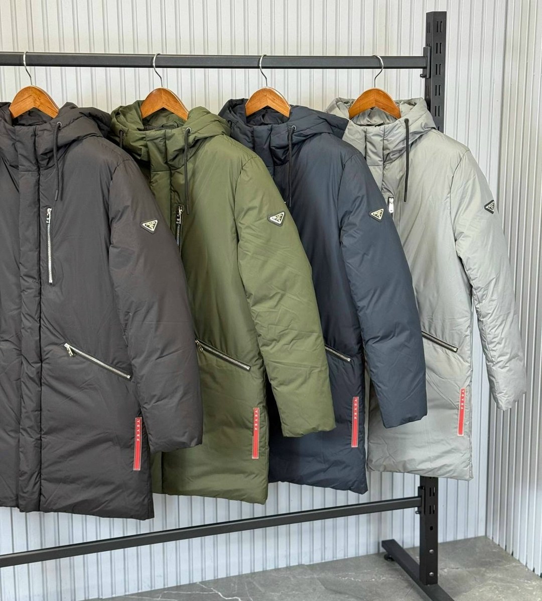 мужские пуховики,куртка,длинный пуховик мужской prada,зимняя куртка,пуховик