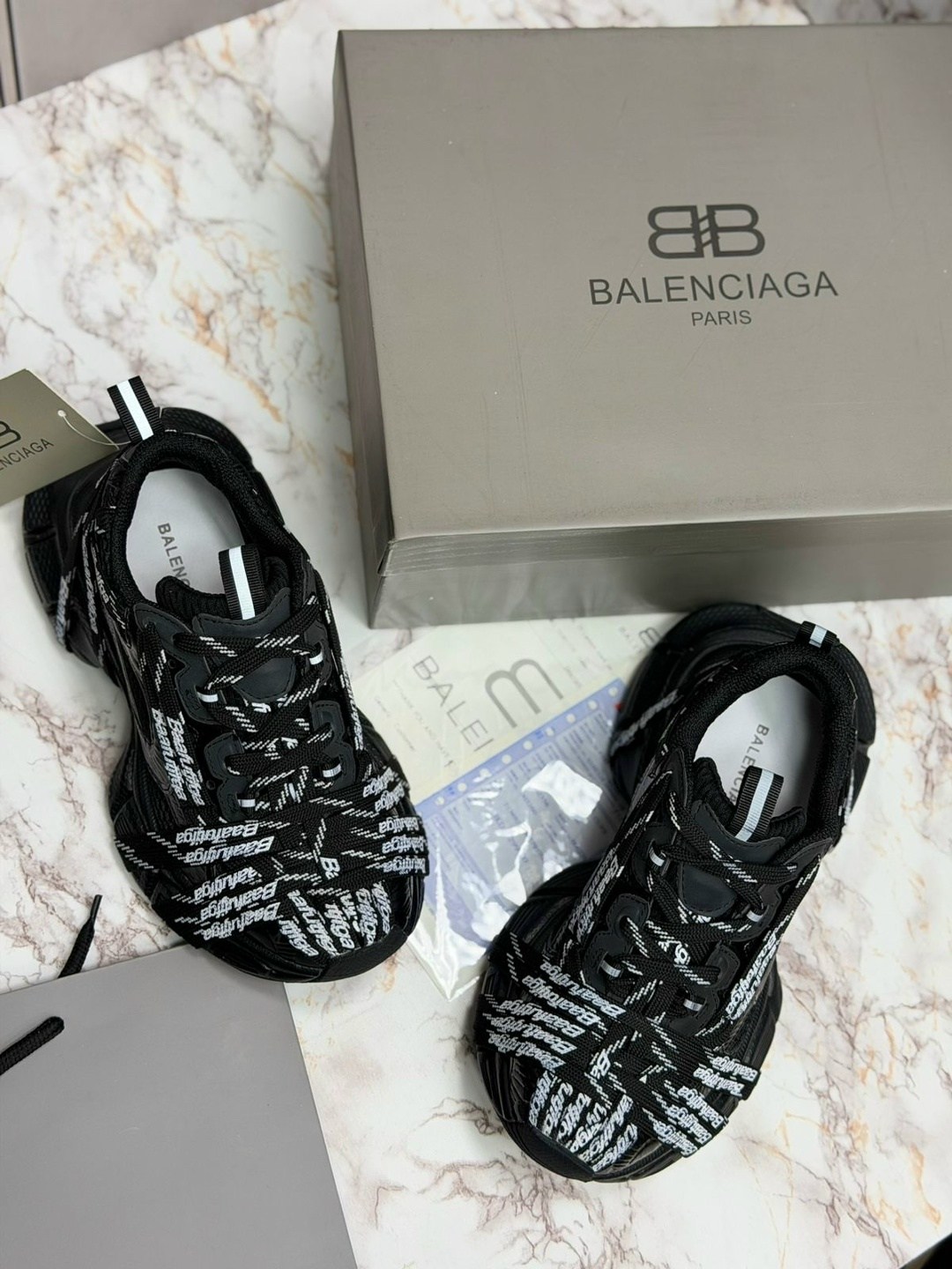 кроссовки balenciaga,кроссовки баленсиага женские оригинал,кроссовки женские balenciaga,баленсиаги женские,кроссовки баленсиага женские