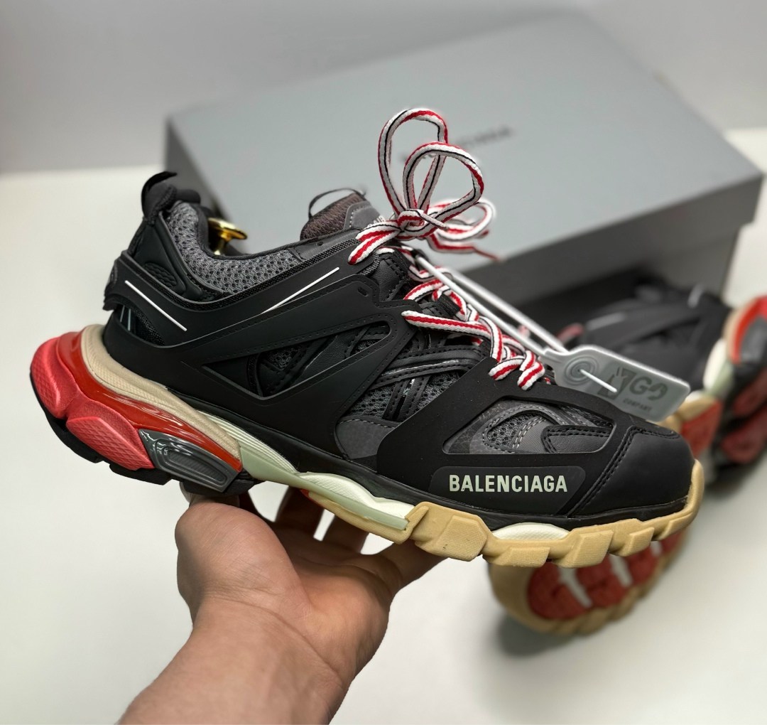 кроссовки balenciaga track trainer black red,кроссовки balenciaga track,кроссовки balenciaga,кроссовки баленсиага трек,кроссовки balenciaga track trainer black red черный