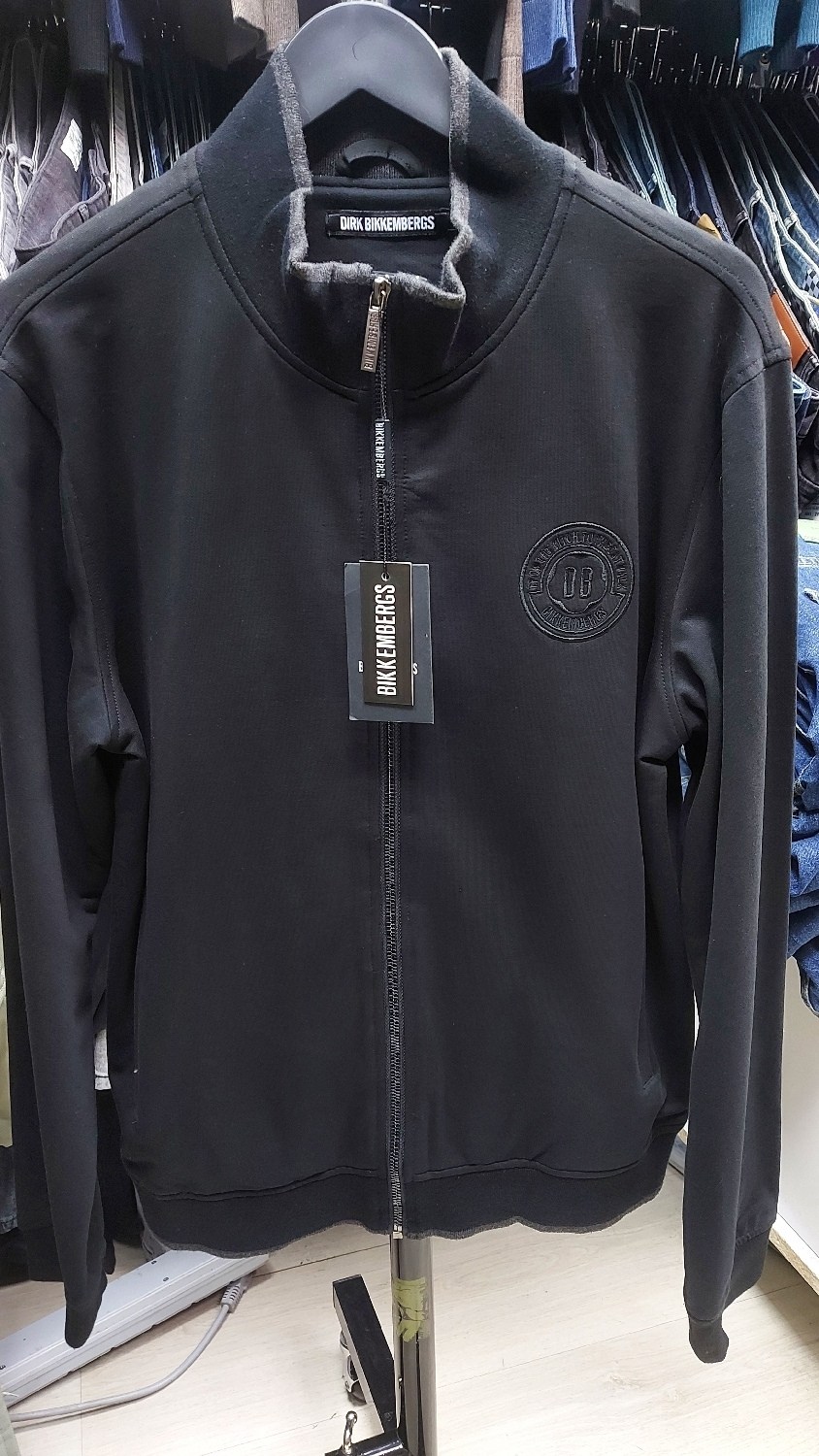 олимпийка мужская биккембергс,мужская олимпийка bikkembergs,мужская толстовка,толстовка,куртка спортивная