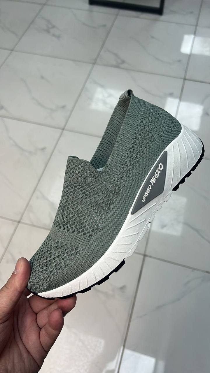 ,тряпочные слипоны,слипоны женские,кроссовки женские текстильные,кроссовки женскиe