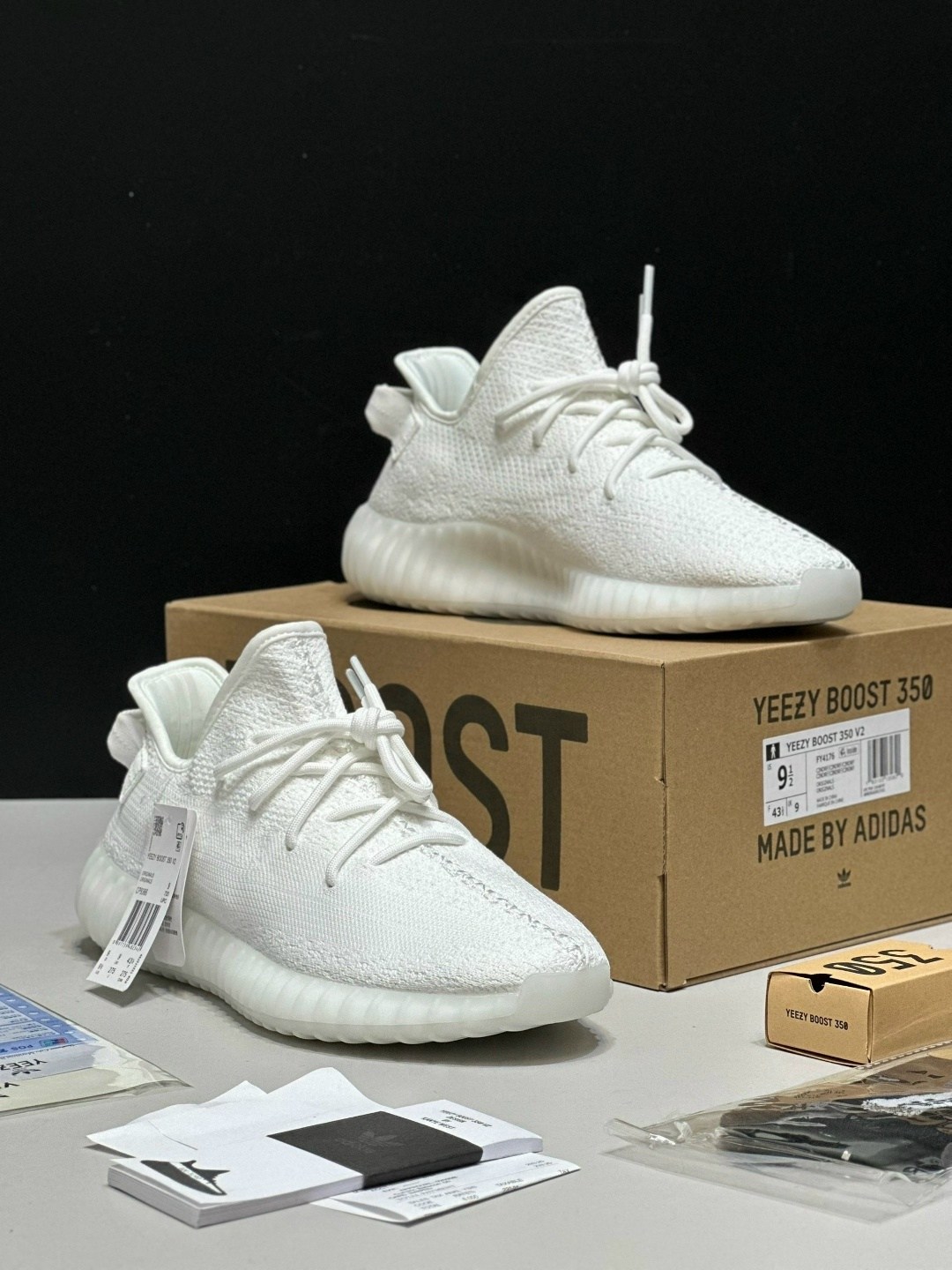 adidas yeezy boost 350 v 2,кроссовки adidas yeezy boost,adidas yeezy boost 350 triple white,yeezy 350 cream white оригинал,adidas yeezy boost 350 v2 cream