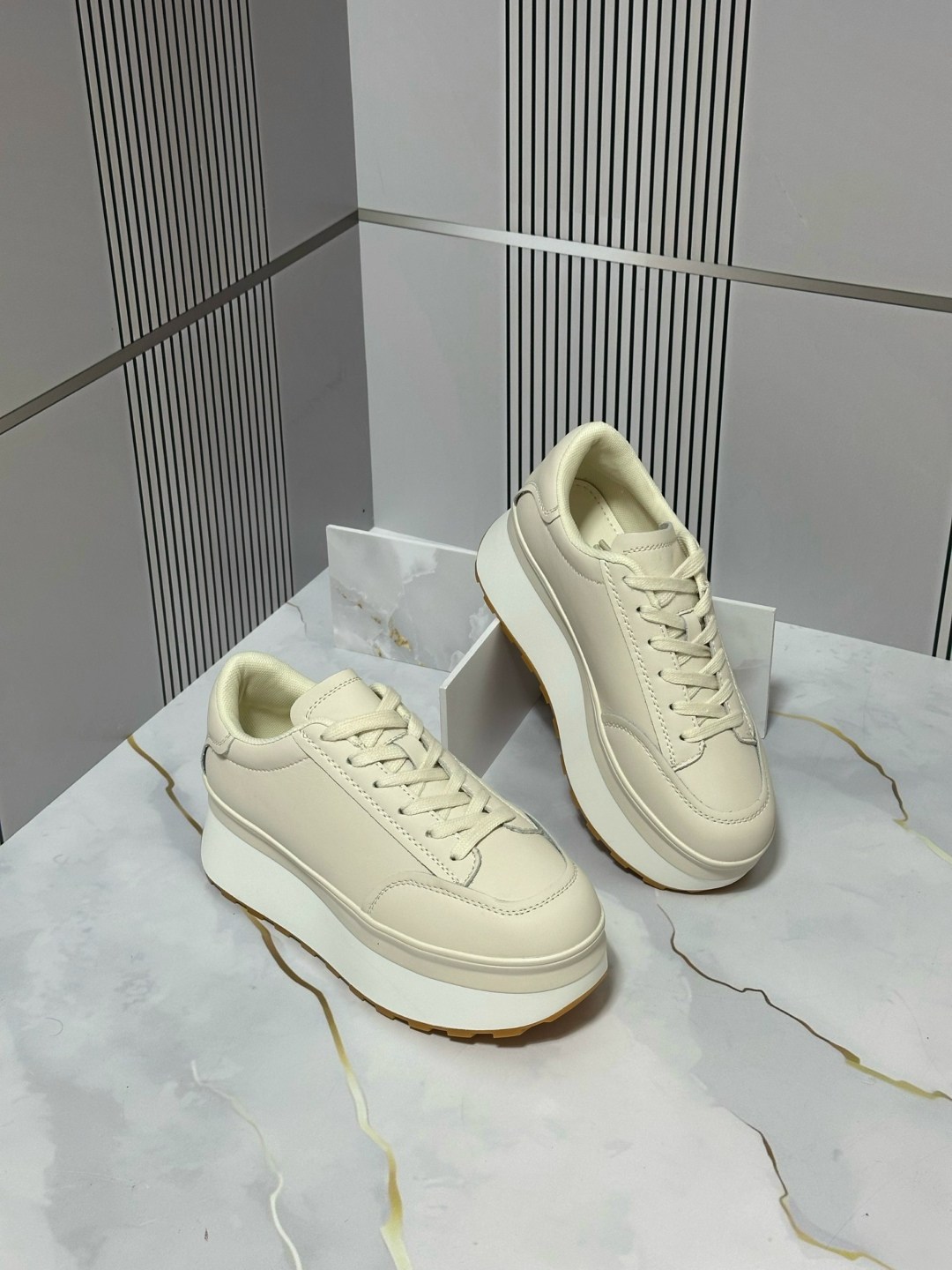 ,кроссовки женские,кроссовки женские на платформе,повседневные кроссовки,женские кроссовки на высокой подошве