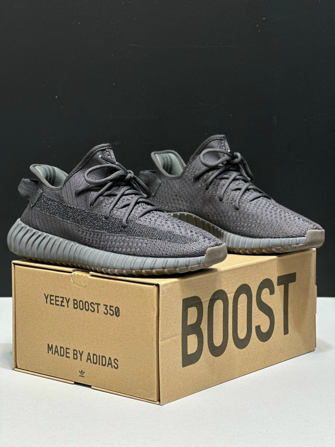кроссовки adidas yeezy boost 350,кроссовки adidas yeezy boost,adidas yeezy boost 350 v 2,adidas yeezy boost 350,yeezy boost 350 v 2