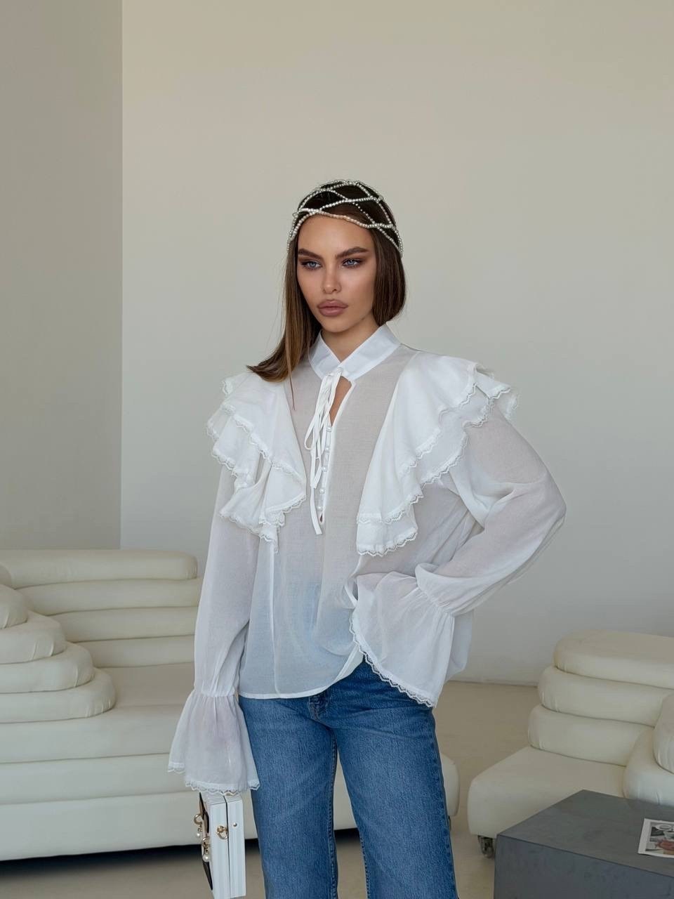 блузка с оборками,блузка с рюшами для женщин,прозрачная блузка с рюшами,белая блузка с рюшами,блузка в стиле бохо