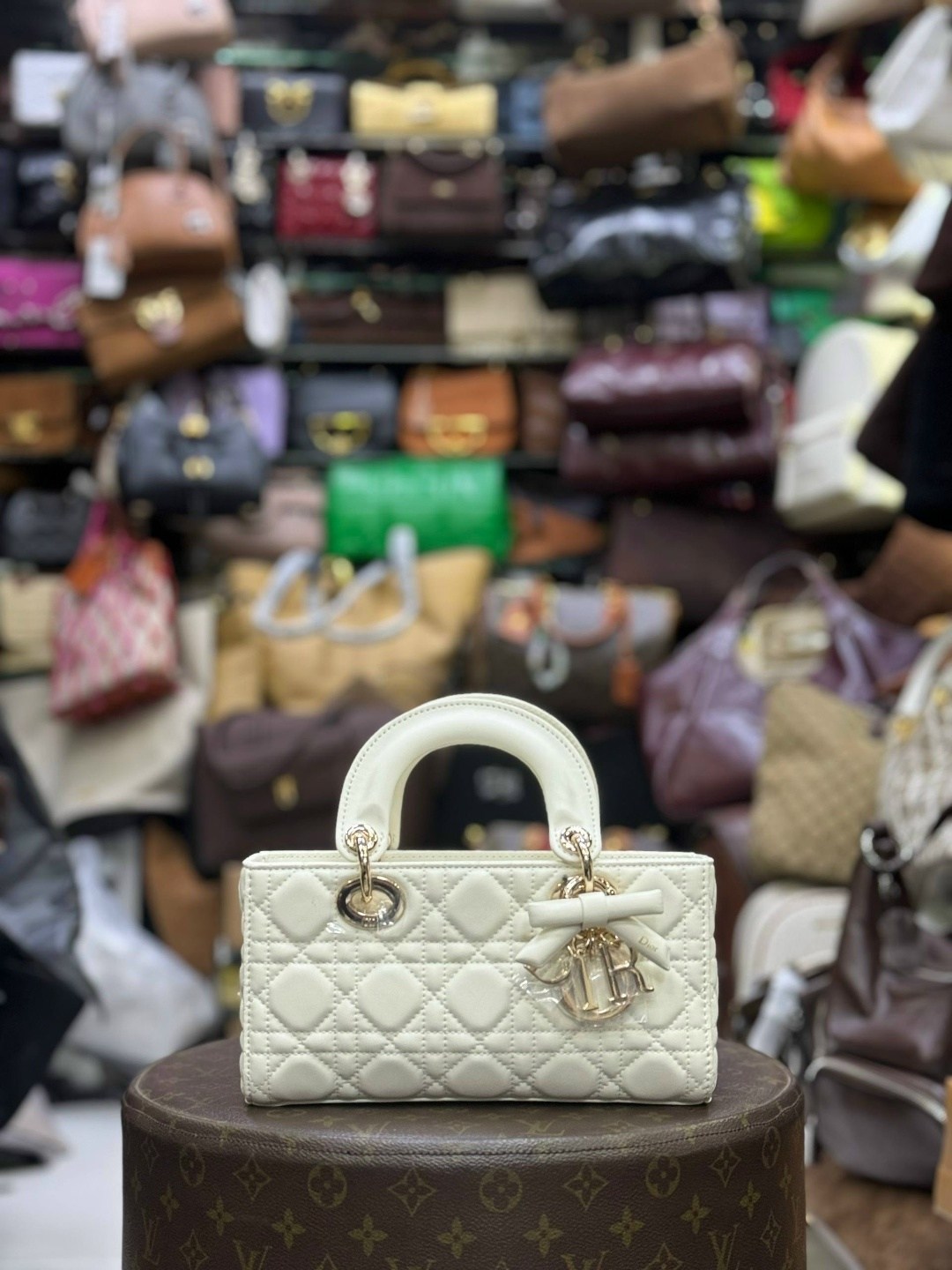 женская сумка dior,сумка диор,сумка dior lady,dior сумка,сумка леди диор