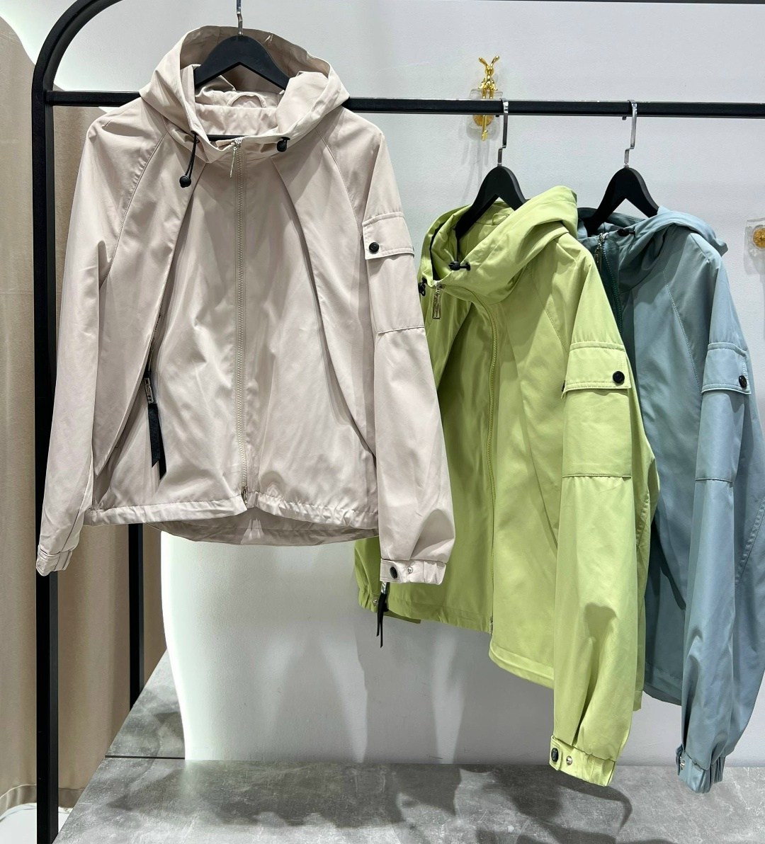 куртка демисезонная,куртка женская,женская ветровка,легкая куртка,куртка