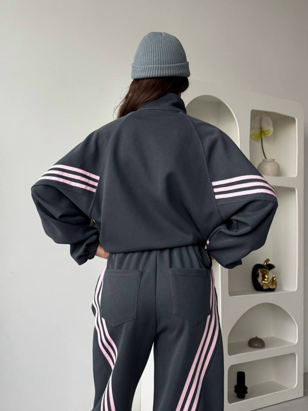 спортивный костюм,спортивный костюм женский,женский спортивный костюм adidas,спортивный костюм стильный,спортивные костюмы на флисе