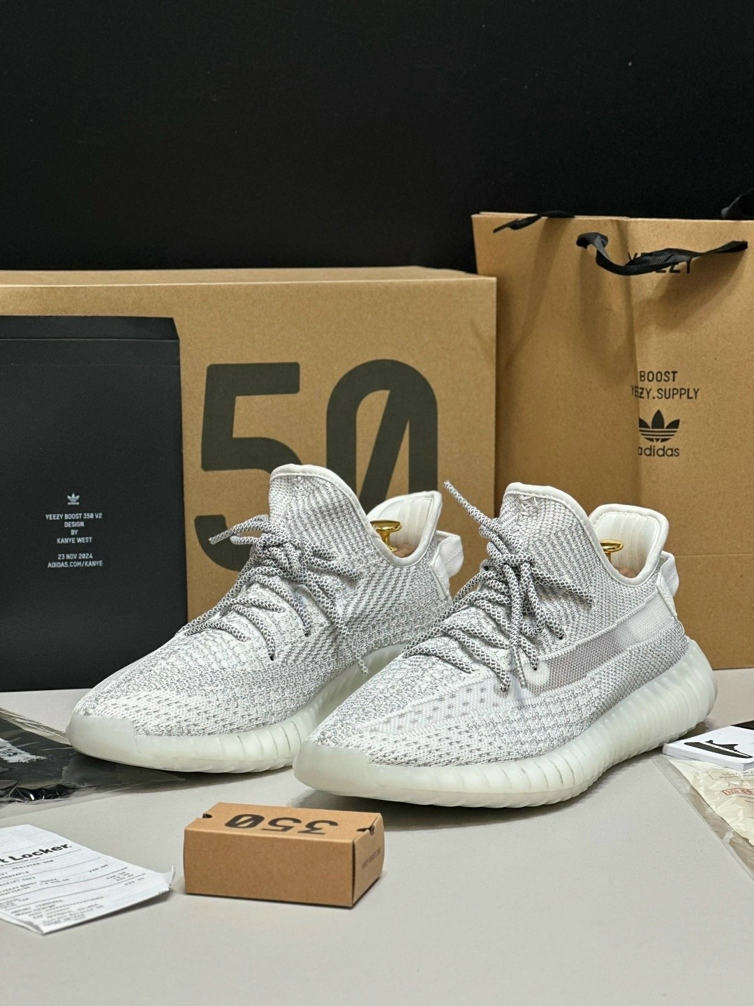 adidas yeezy boost 350 v 2,yeezy boost 350 v 2,adidas yeezy boost 350,кроссовки adidas yeezy boost 350,кроссовки yeezy boost 350