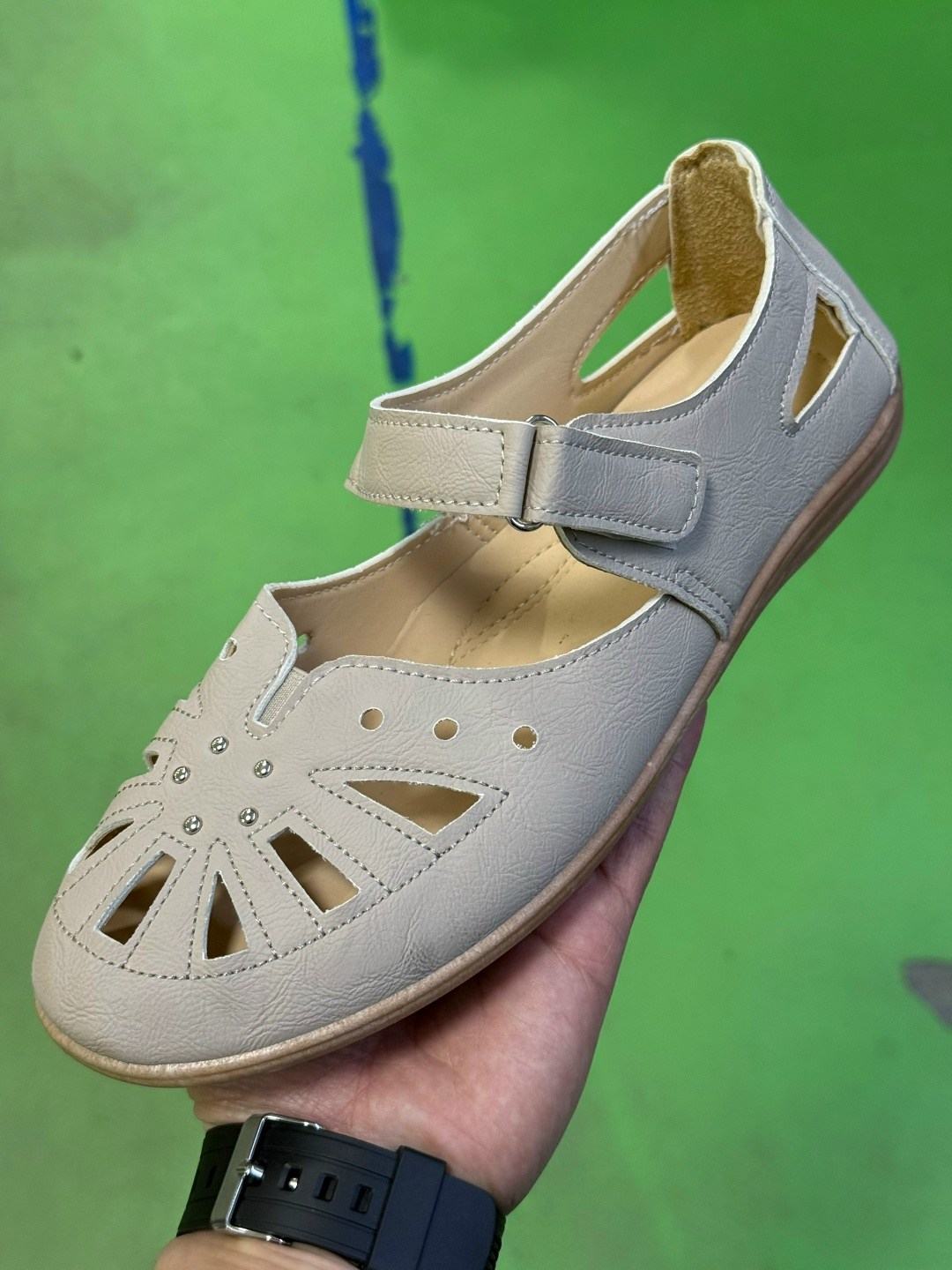 ,женские босоножки,женские сандалии,босоножки с перфорацией, женская