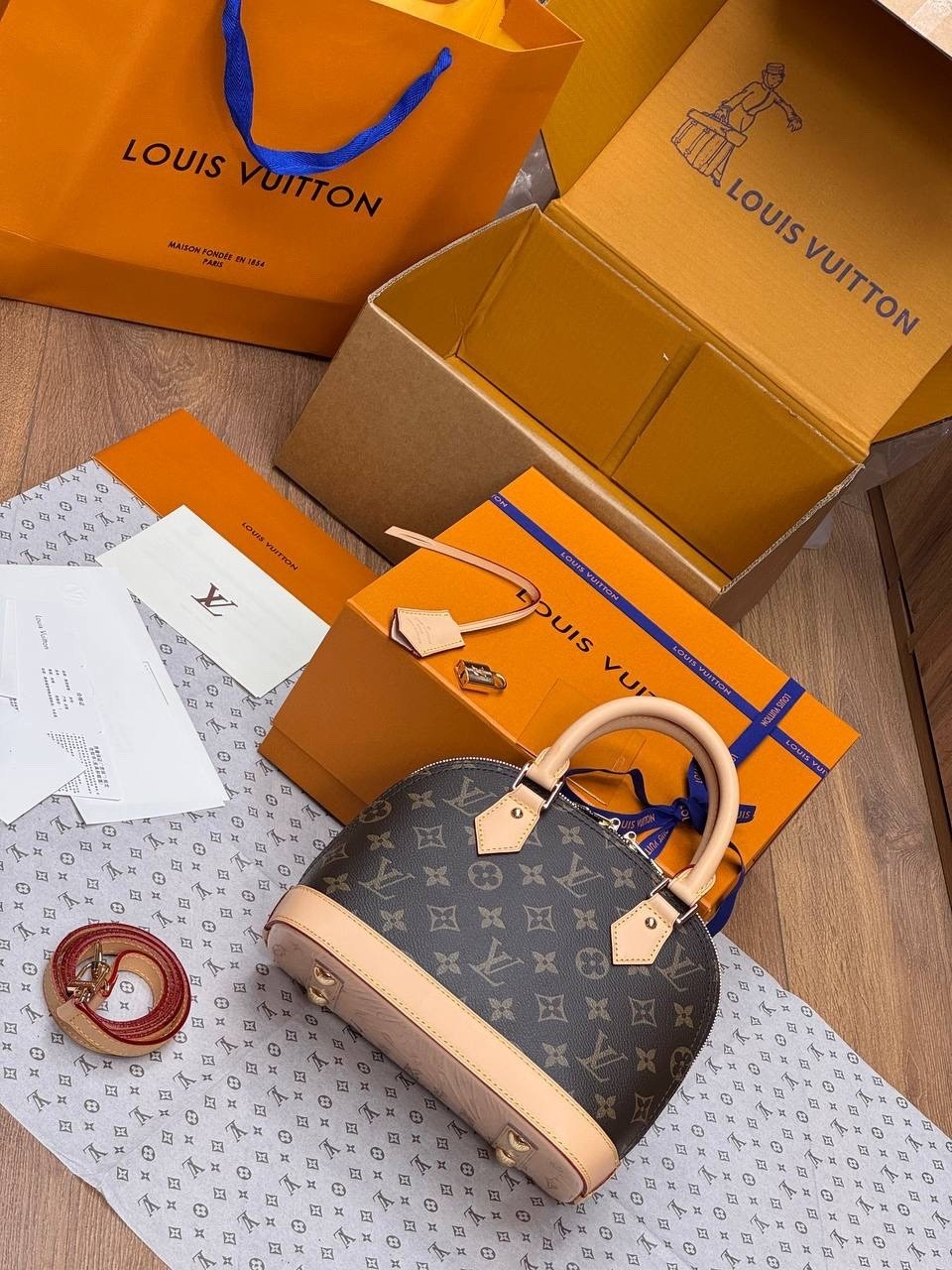 сумка louis vuitton,сумка женская louis vuitton,сумки луи виттон,сумочка луи виттон,сумки брендовая