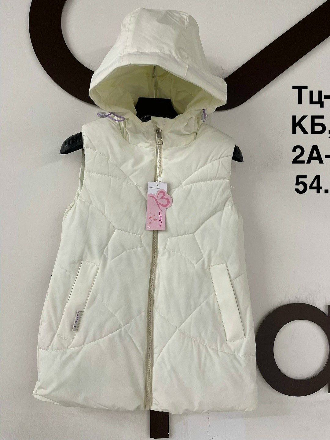 жилетка для девочки,жилет для девочки утепленный,жилет для девочек,жилетка женская,жилет детский