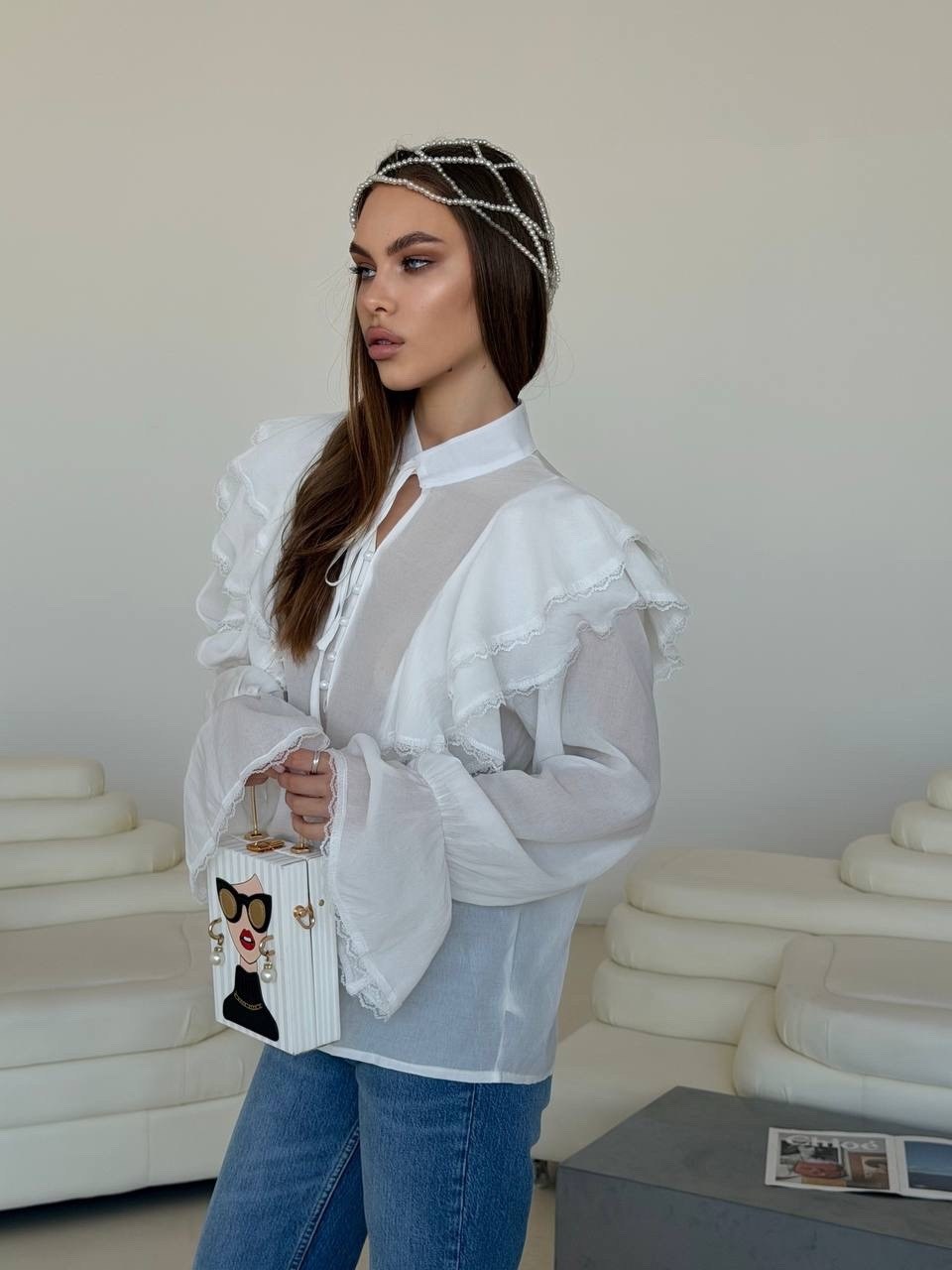 блузка с оборками,блузка с рюшами для женщин,прозрачная блузка с рюшами,белая блузка с рюшами,блузка в стиле бохо