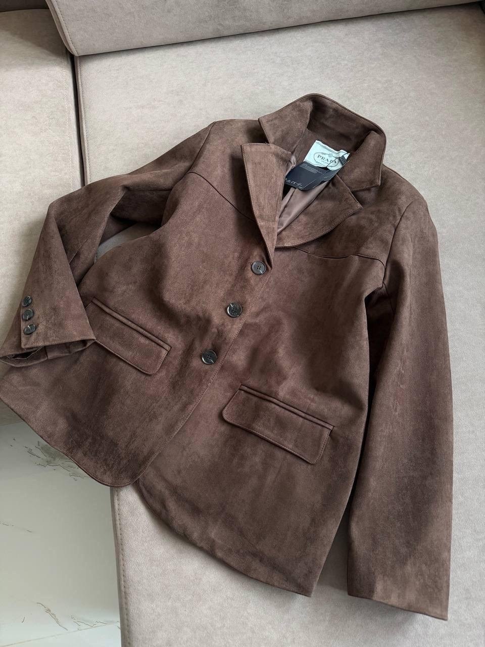 пиджак замшевый,замшевый пиджак prada,пиджак из искусственной замши,пиджак из натуральной замши,пиджак женский miu miu натуральная замша