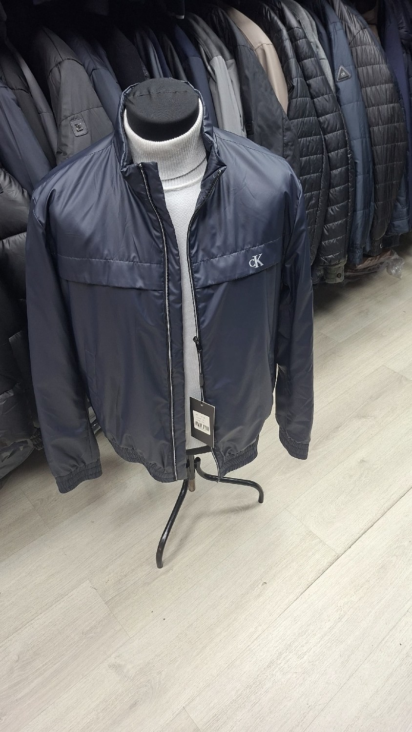 calvin klein куртка мужская,куртка calvin klein,куртка calvin klein мужские весна,куртка мужская,куртка кельвин кляйн мужская