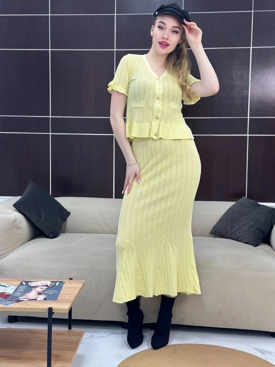 платья,девушка,красное платье,платье вязаное лапша,женские костюмы