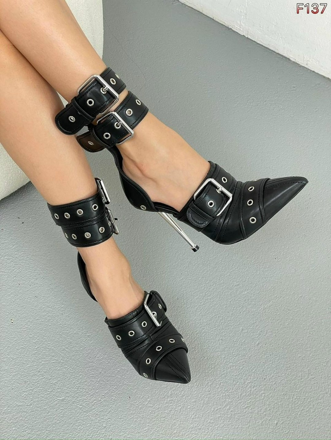 женские черные босоножки в стиле панк на высоком каблуке с острым носком и металлической пряжкой, женская,босоножки с металлическим носком,ботинки на шпильке,туфли с ремешками