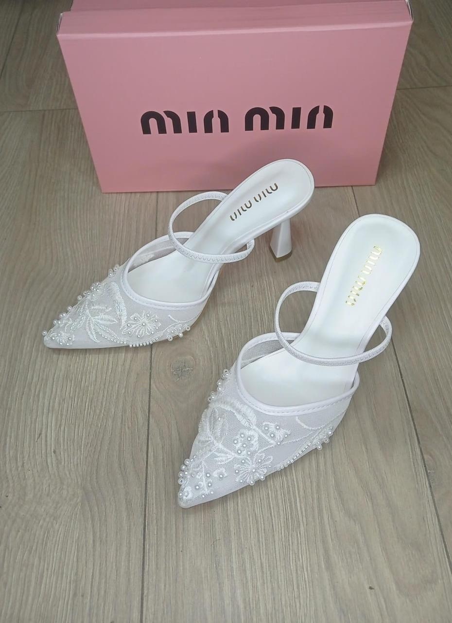 ,туфли модные,босоножки manolo blahnik,manolo blahnik туфли,женские босоножки