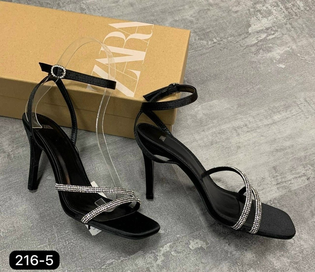 ,женские босоножки,босоножки на каблуках,босоножки модные,босоножки с ремешками