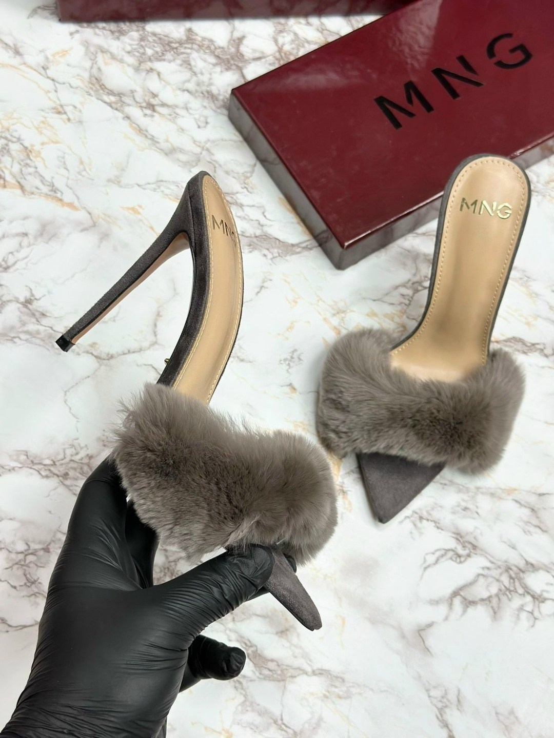 меховые босоножки на каблуке,меховые босоножки,шлепанцы с песцом,меховые босоножки на высоком каблуке,тапочки на каблуке