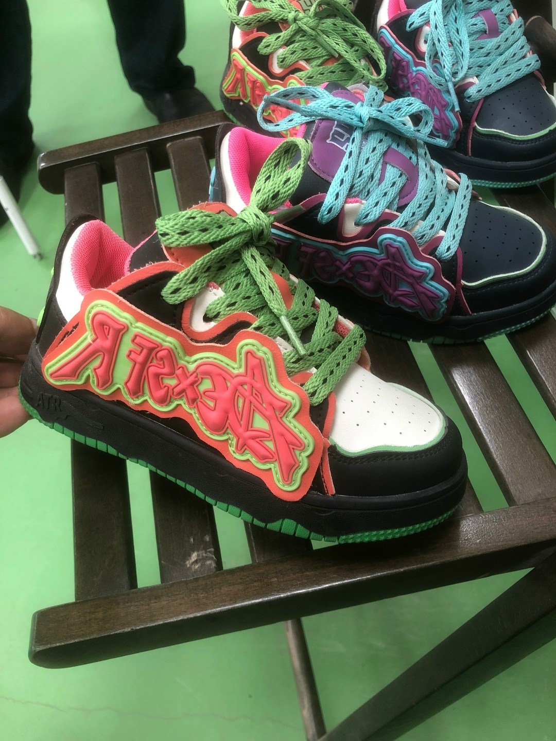 ,спортивная ,женские кроссовки,повседневные кроссовки,модные кроссовки