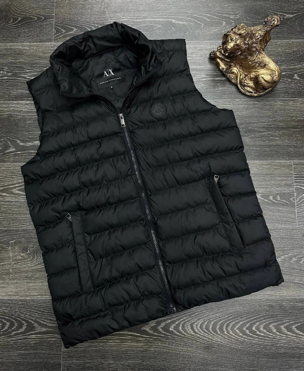 жилетка burberry,жилет burberry,жилетка безрукавка мужская burberry,жилетка барбери,жилетка барбери мужская черная