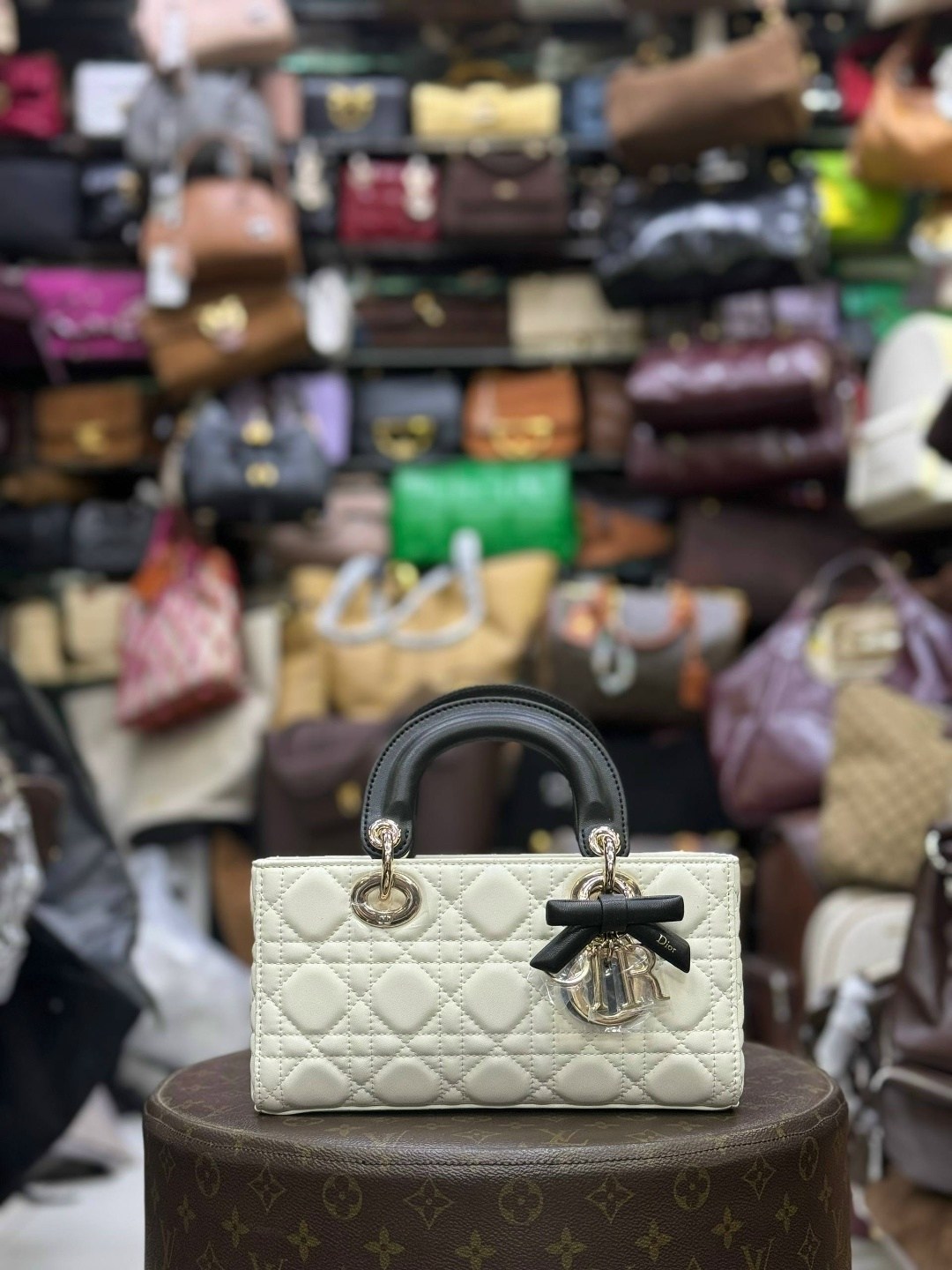 женская сумка dior,сумка диор,сумка dior lady,dior сумка,сумка леди диор