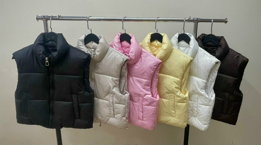 стеганая жилетка женская,жилетка женская,женские жилеты,жилет утепленный женский,короткий жилет