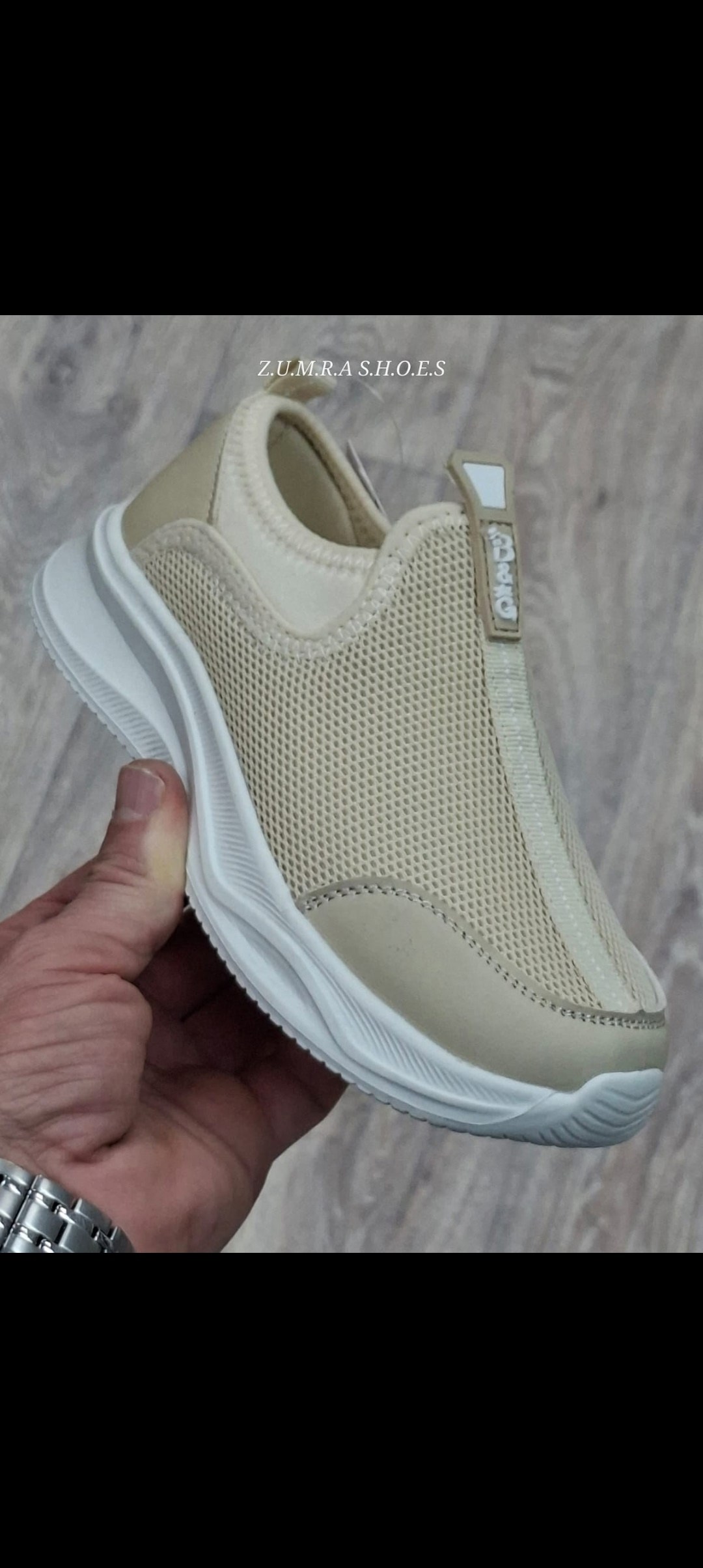 кроссовки adidas,кроссовки,спортивная ,слипы ,детские кроссовки