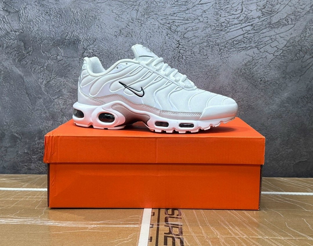 кроссовки nike air max tn plus,кроссовки,,nike air max plus tn,кроссовки мужские nike air max tn plus