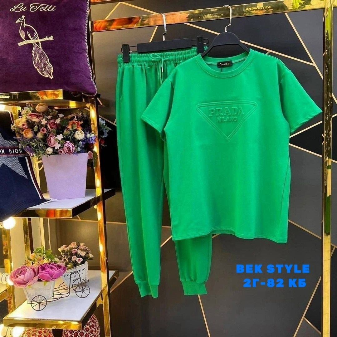 костюм женский двойка,спортивний костюм двойка прада,спортивные костюмы женские,костюм женский,спортивные костюм