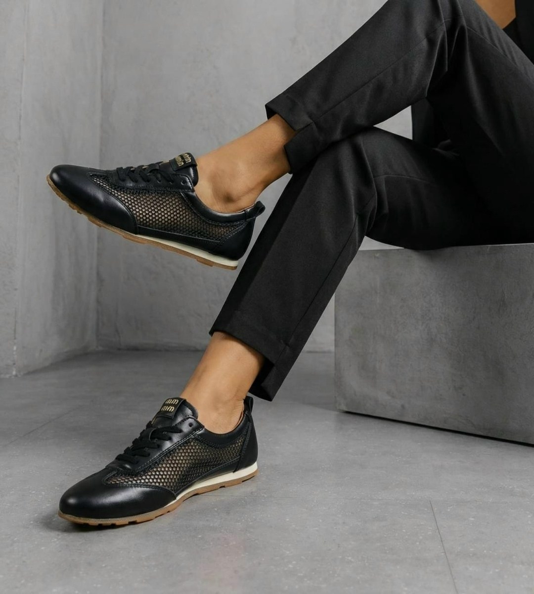 ,кроссовки женскиe,спортивная ,обуви,женская