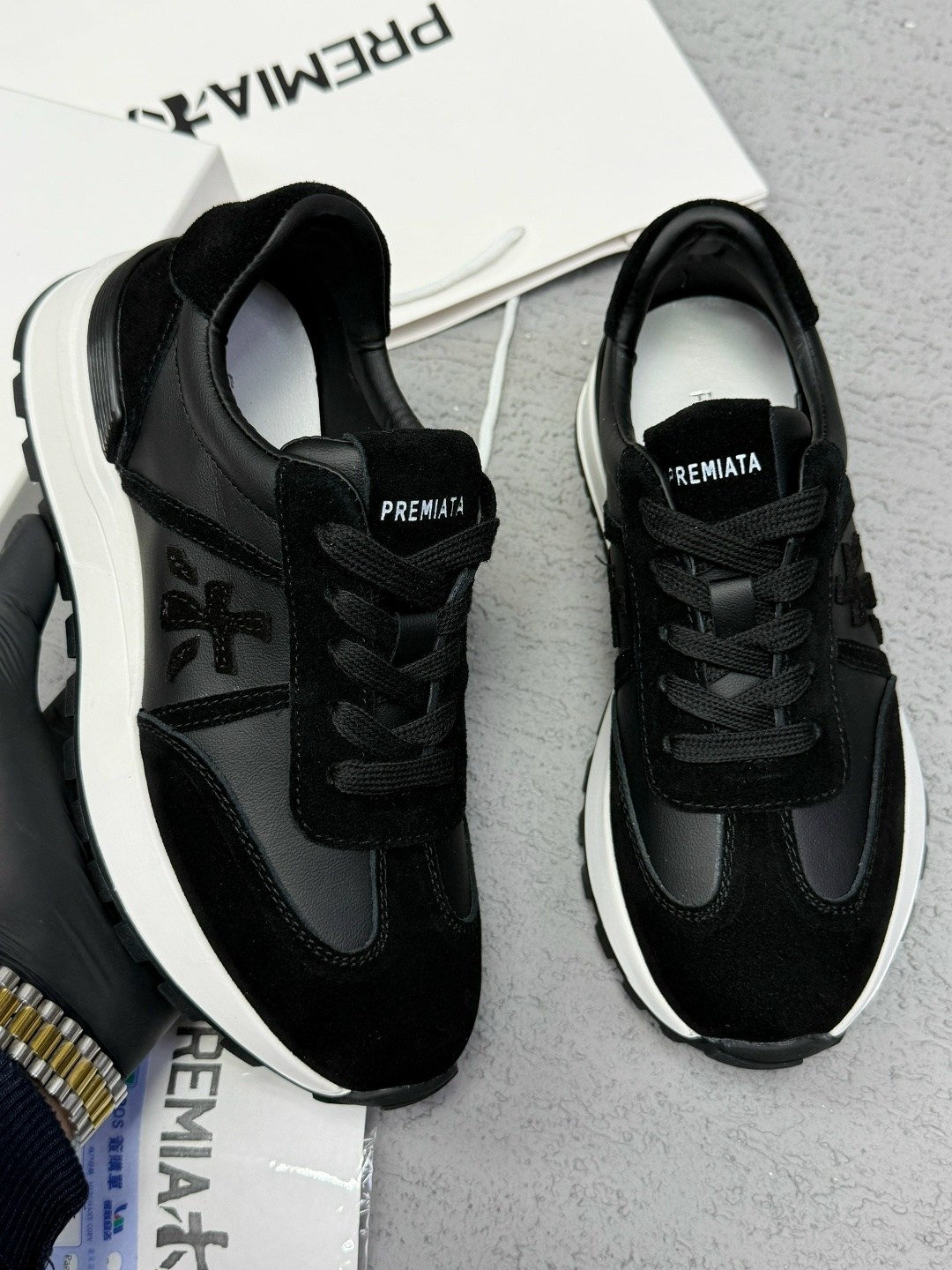 кроссовки женскиe,замшевые кроссовки,женские замшевые кроссовки,,женские кроссовки из замши