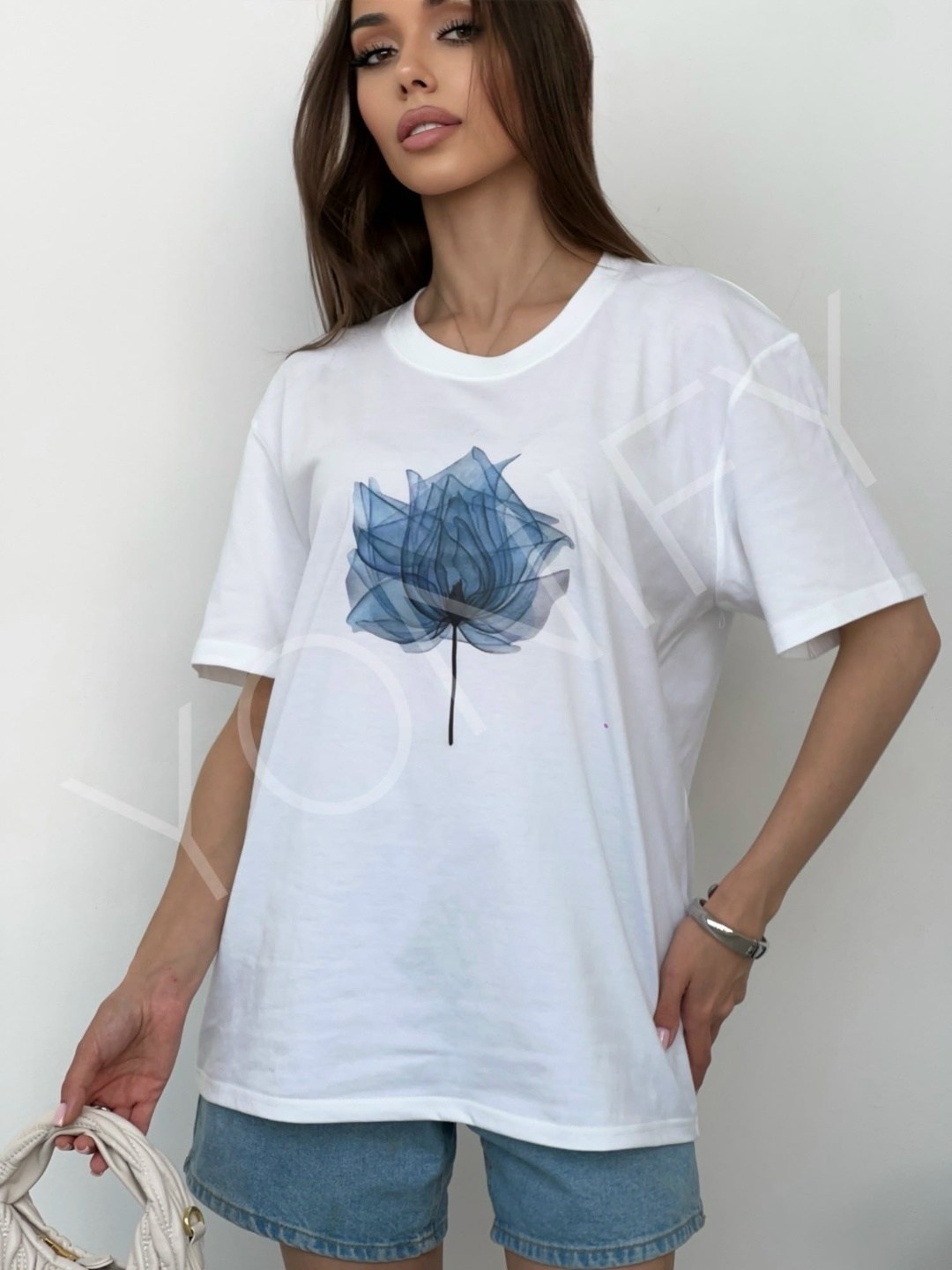 футболки женская,футболка женская белая,женская футболка оверсайз,белая футболка оверсайз,футболке