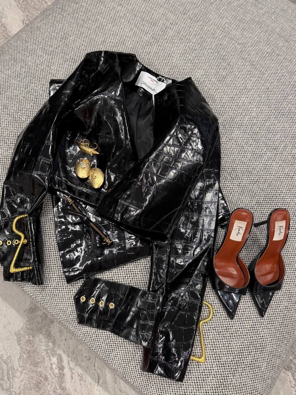 стильные костюмы,девушка,женские костюмы,костюм,мода одежда