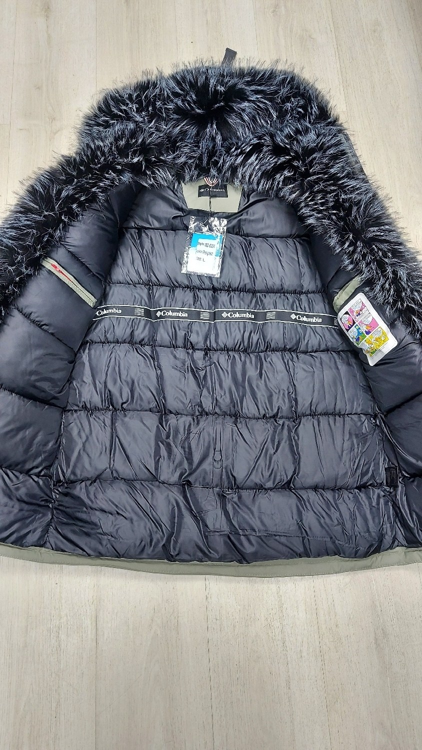 парка с мехом чернобурки,парка с натуральным мехом,парка с чернобуркой,бежевая парка с мехом чернобурки,парки с чернобуркой