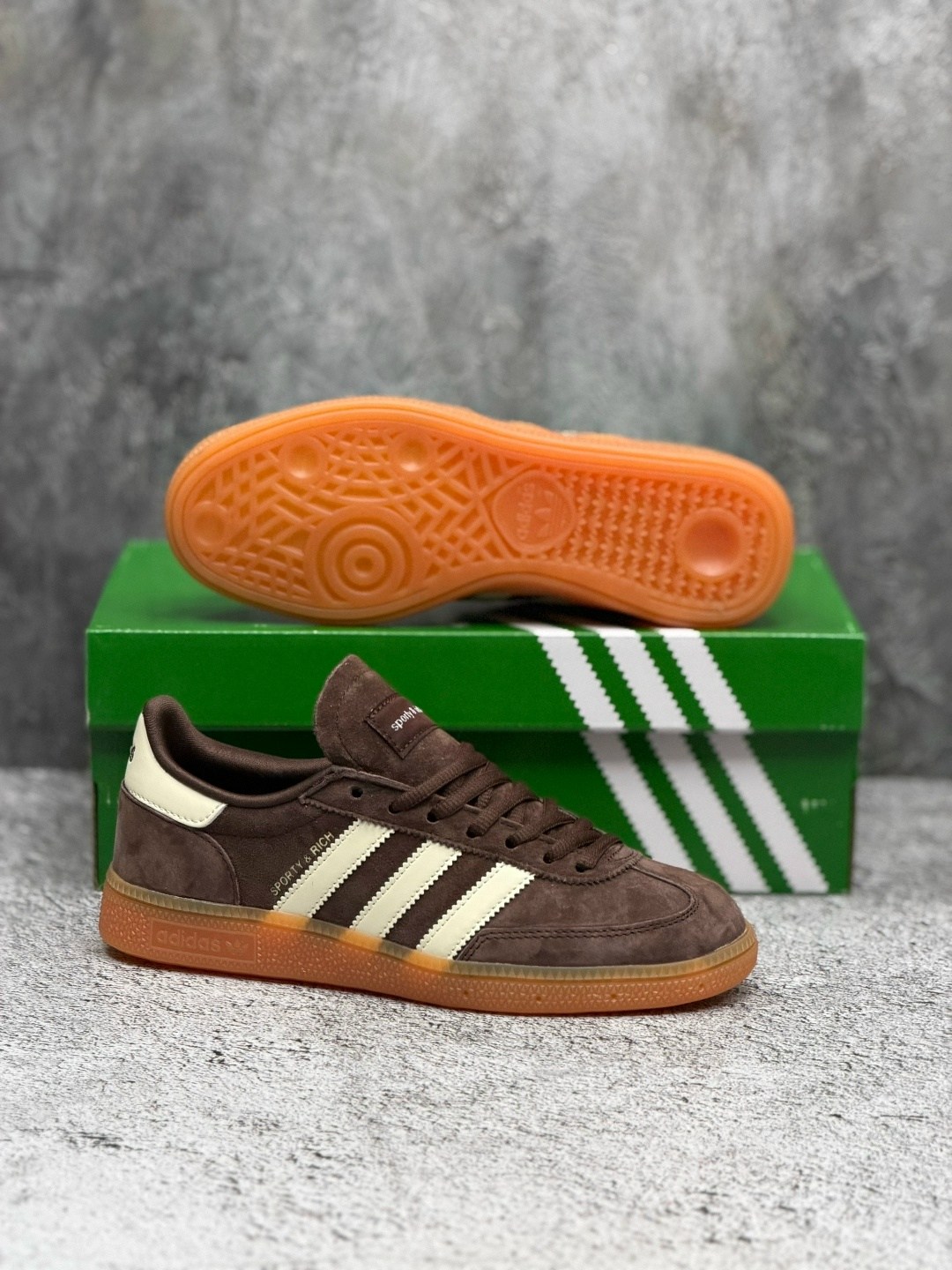 кроссовки adidas handball spezial,кроссовки adidas spezial,adidas sporty & rich,кроссовки adidas,кеды adidas handball spezial sporty & rich brown