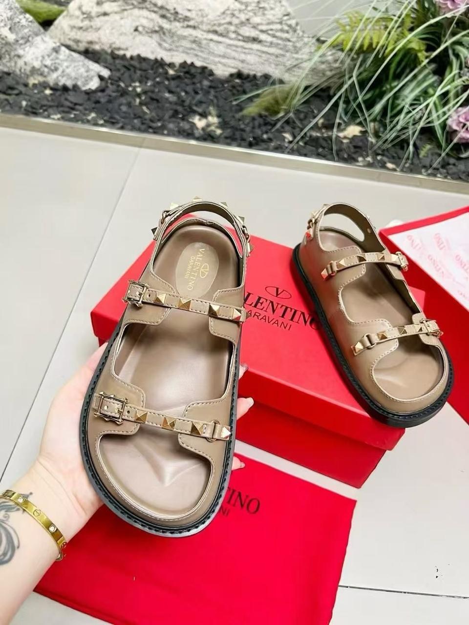 сандалии valentino,босоножки valentino,,сандалии женские,женская