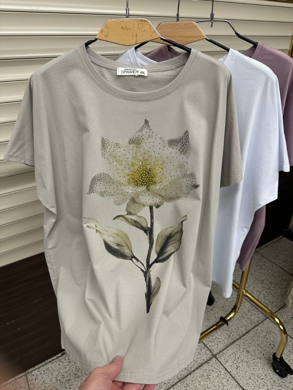женская футболка,женская футболка больших размеров,футболка со стильным принтом,женская кофта,футболка