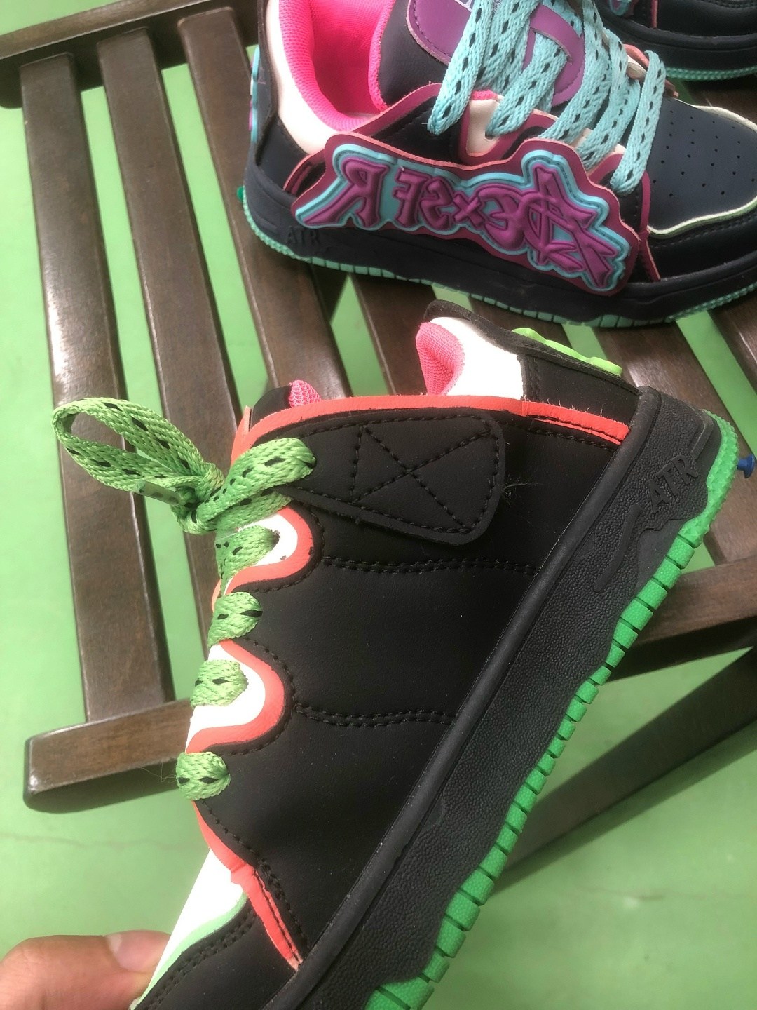 ,спортивная ,женские кроссовки,повседневные кроссовки,модные кроссовки