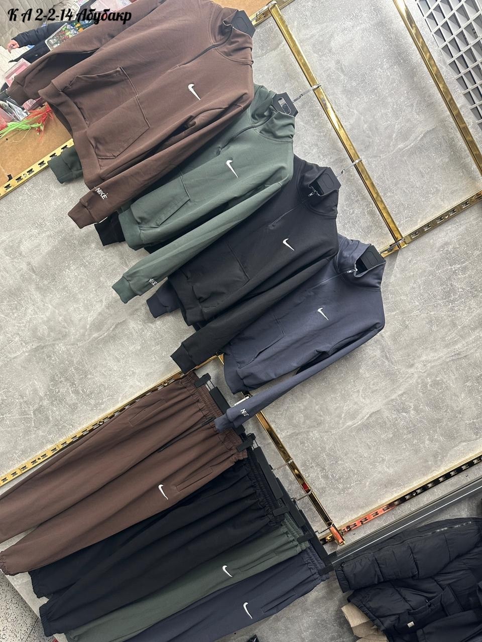 спортивный костюм nike,мужской спортивный костюм nike,спортивный костюм мужской,спортивные костюмы для мужчин,спортивный костюм nike на флисе