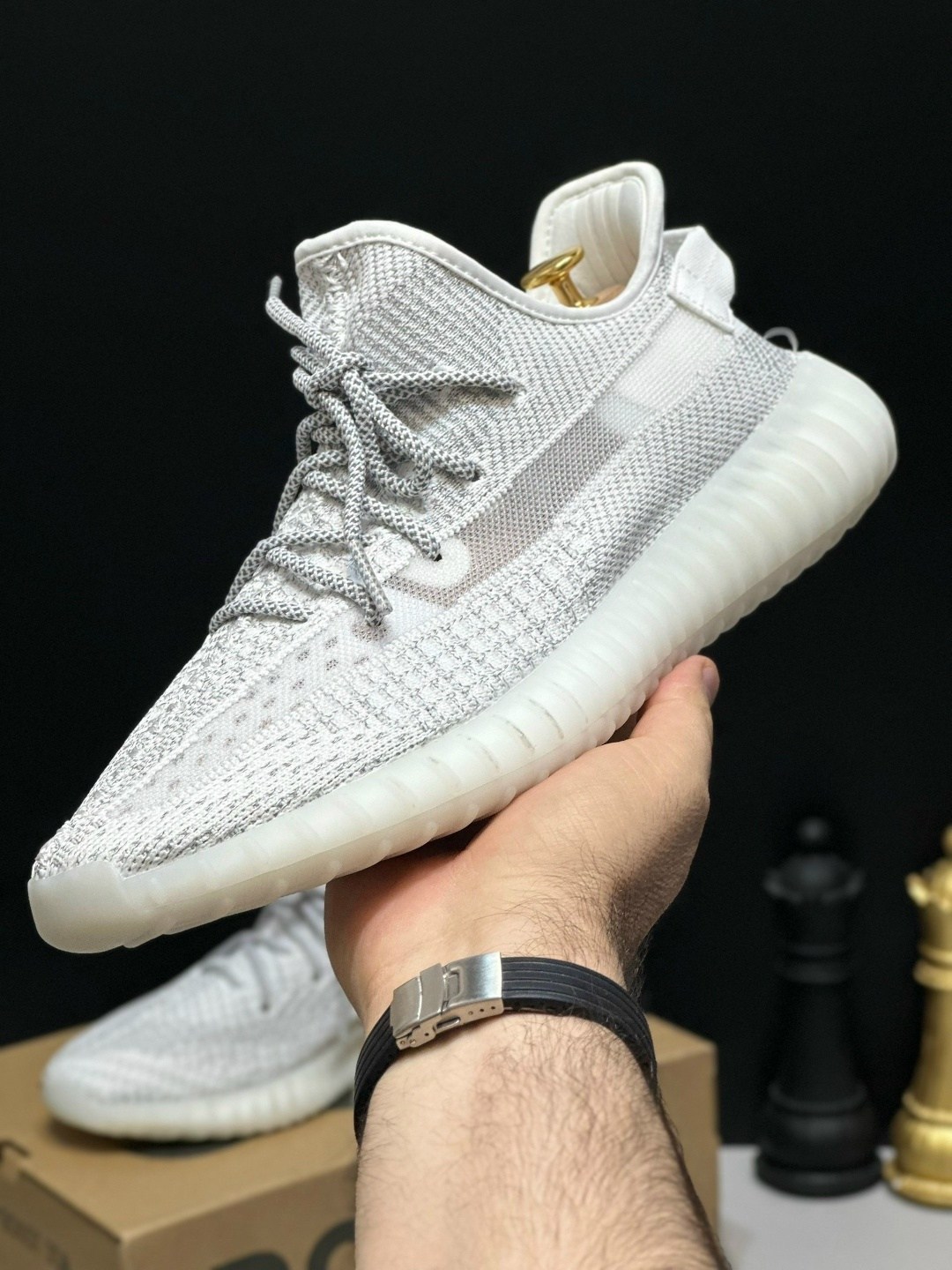 adidas yeezy boost 350 v 2,yeezy boost 350 v 2,adidas yeezy boost 350,кроссовки adidas yeezy boost 350,кроссовки yeezy boost 350