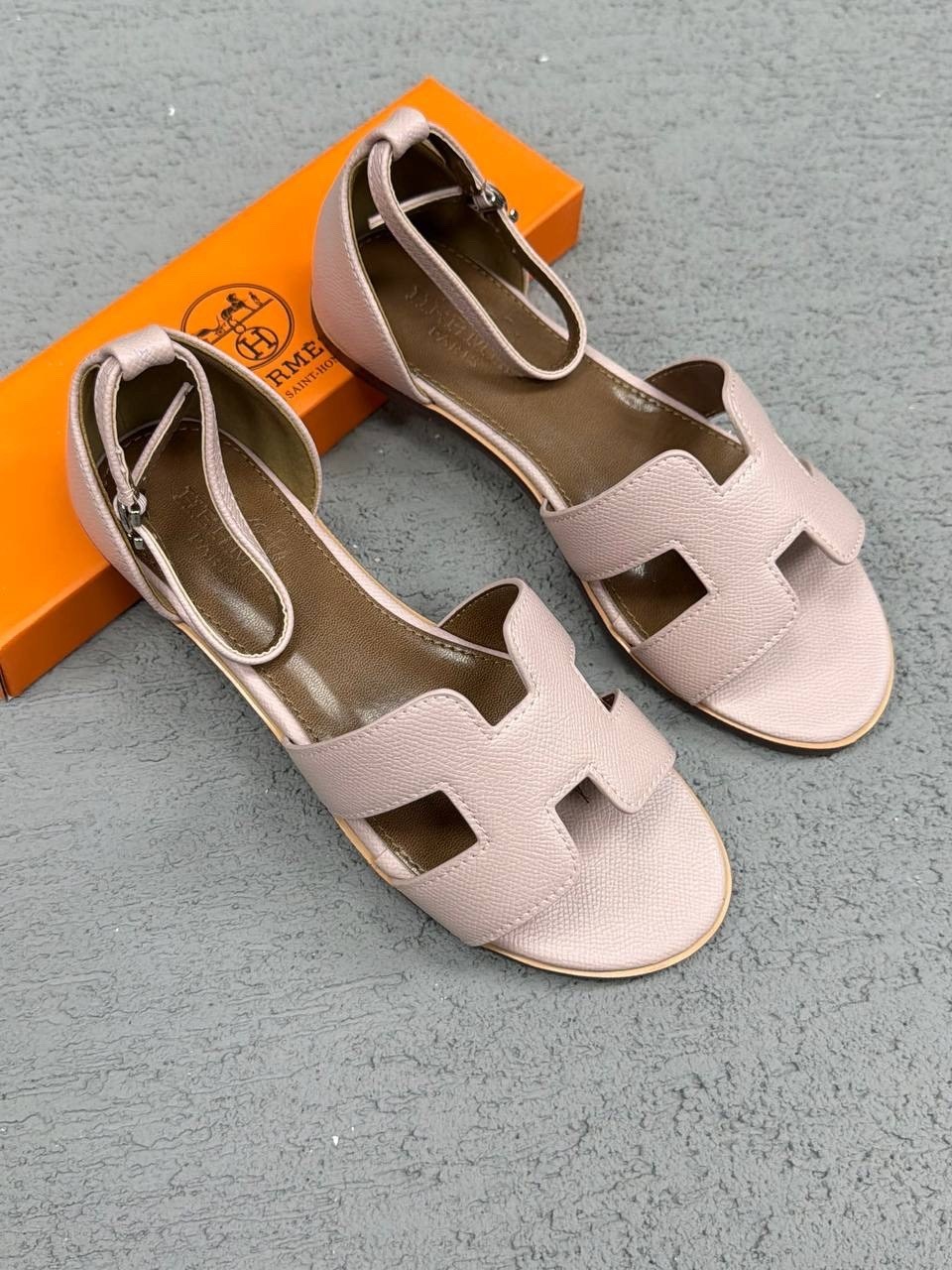 босоножки hermes santorini,hermes босоножки,босоножки женские hermes,сандалии hermes,босоножки эрмес