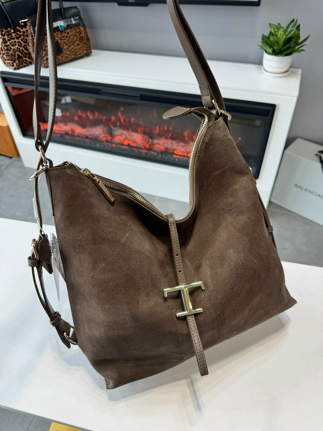 замшевая сумка,замшевая сумка женская,сумка замшевая натуральная женская,сумка женская натуральная замша черная,модные замшевые сумки