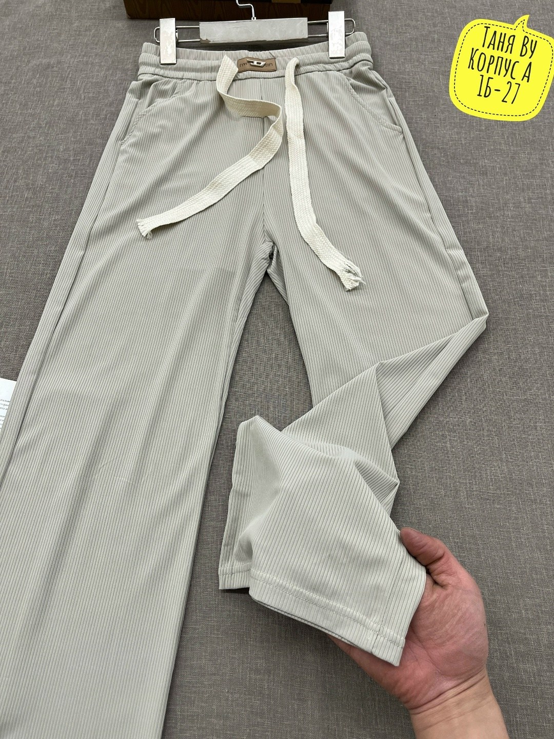 ребенок,дети книги,читаем книги,детей,школьная водолазка для девочки