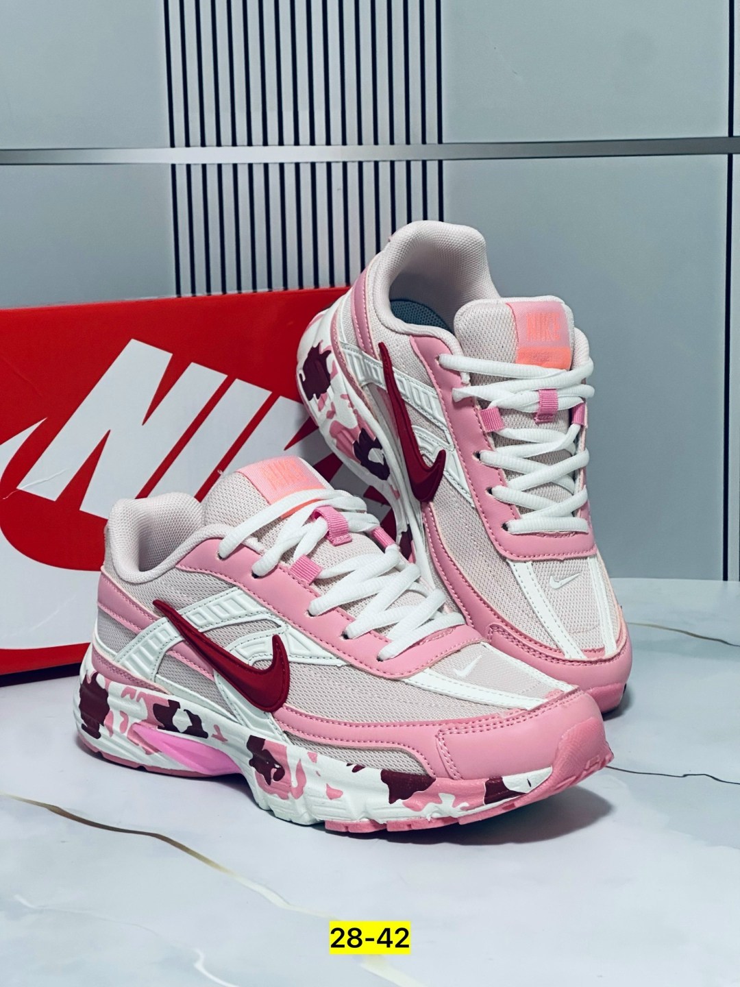 кроссовки nike initiator pink,кроссовки nike женские,женские кроссовки,кроссовки nike,кроссовки nike initiator розовые